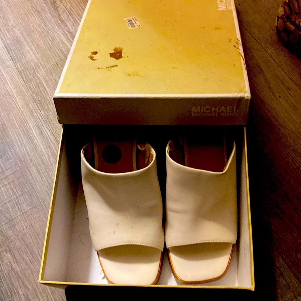LOEWE BAG!!